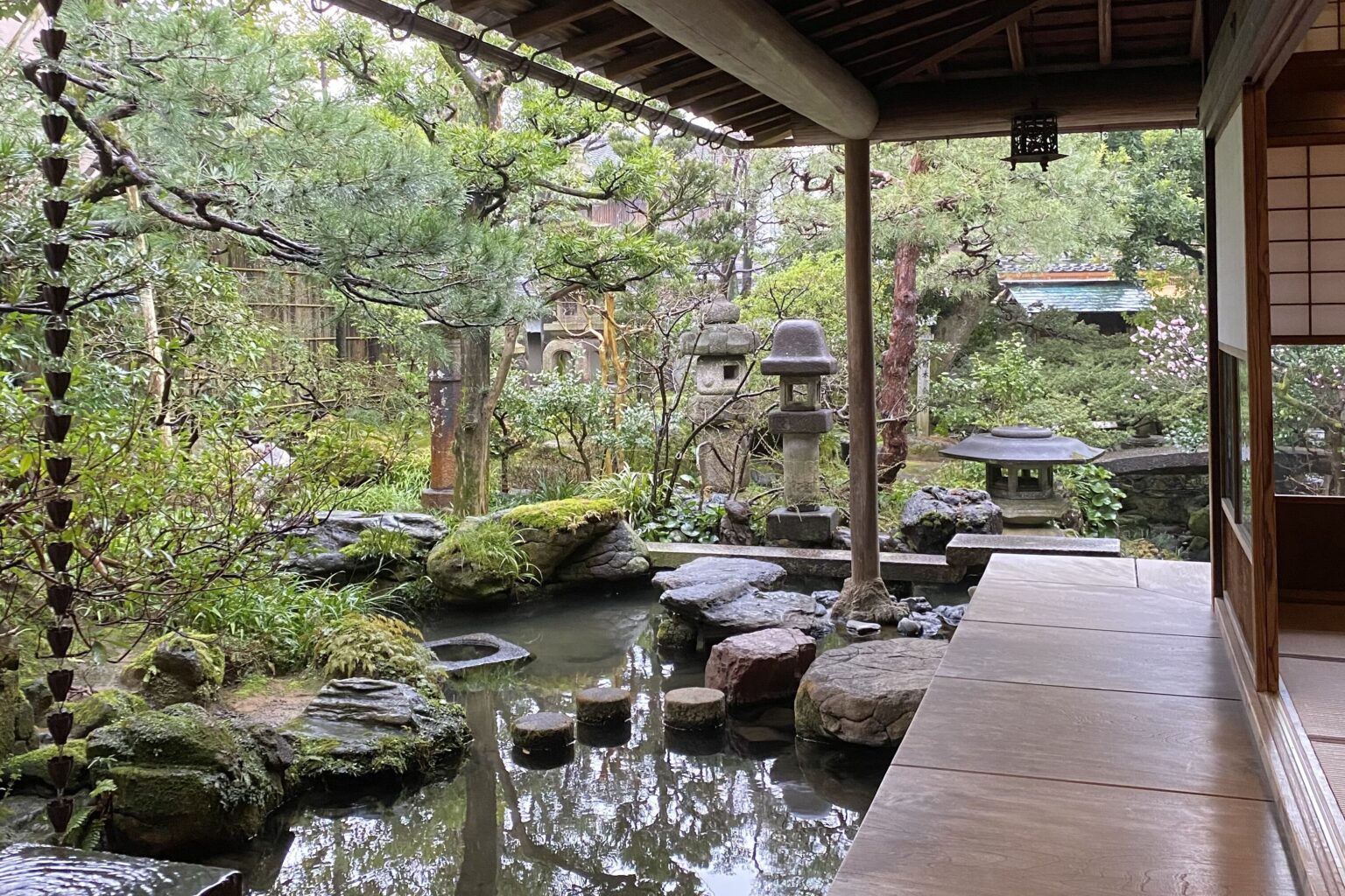 5-must-visit-spots-and-3-off-the-beaten-path-areas-in-kanazawa
