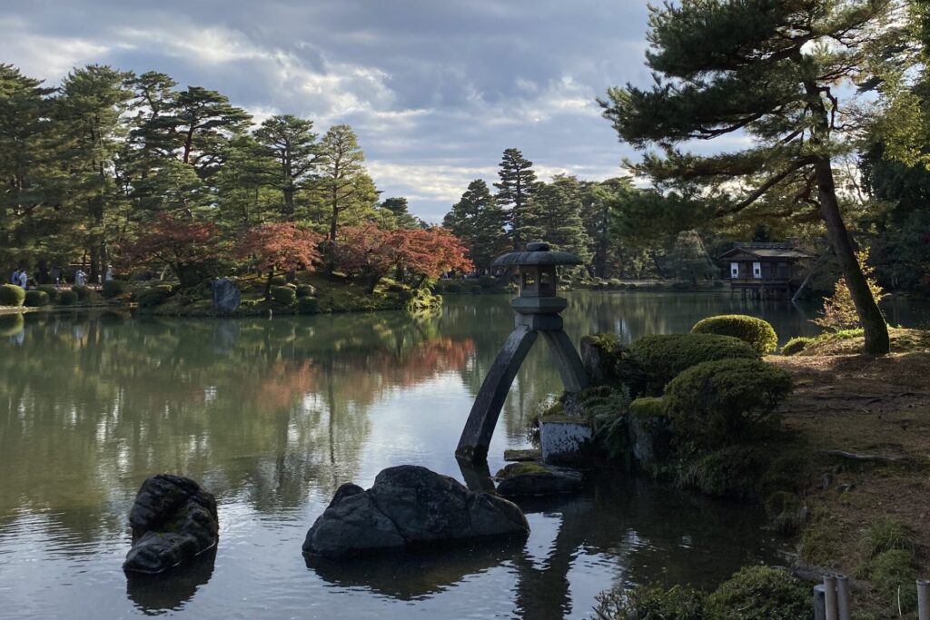 兼六園ことじ灯篭