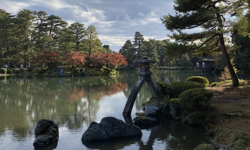 兼六園ことじ灯篭